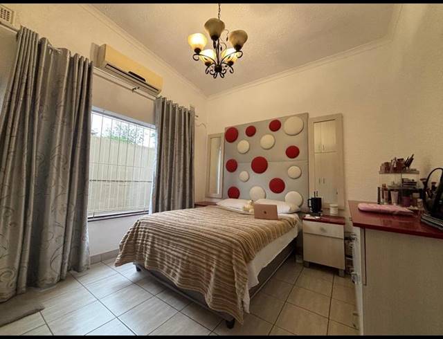 4 BEDROOM HOUSE FOR SALE IN RESERVOIR HILLS